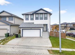 99 Dalquist Bay, Leduc, AB T9E 0J7