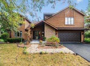 2500 207th St, Olympia Fields, IL