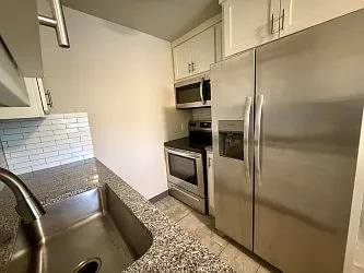 1603 N Leverett Ave #1 — Photo 8
