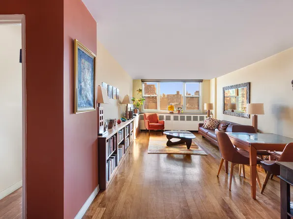 61 Jane Street image 1 of 7