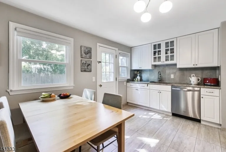 2208 Paff Pl — Photo 7