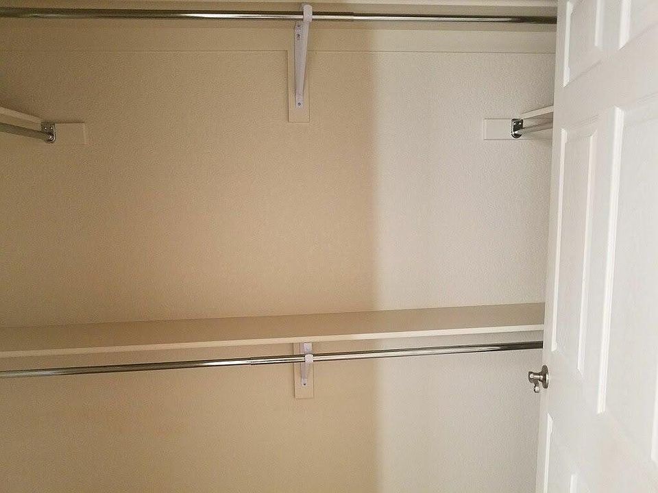 Master bedroom Walk In Closet