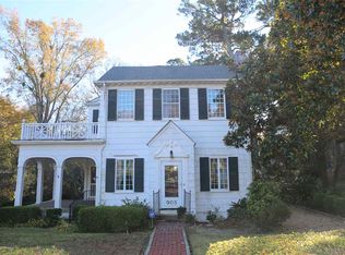 905 Pinehurst Pl, Jackson, MS 39202