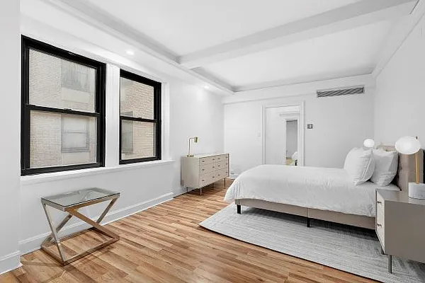 Rented by Corcoran | media 12