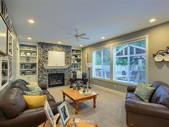 5th image of 6716 92nd Street Ct NW