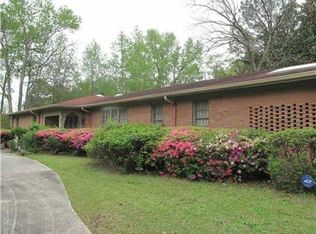 1627 Mills B Lane Blvd, Savannah, GA 31405