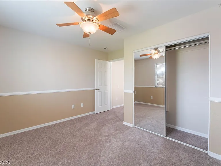 4405 Penguin Ave — Photo 35