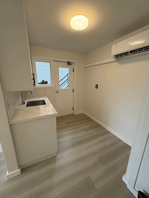 3295 Yonge St #3299D photo 1