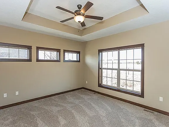 1658 Glade Dr SW — Photo 6