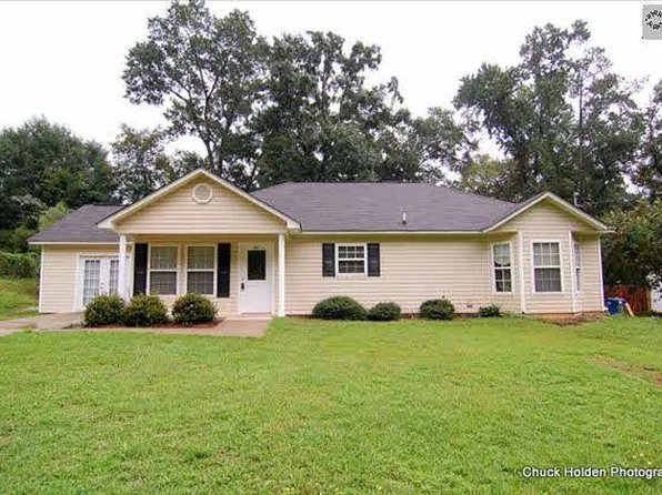 208 Laurel Dr, Lexington, SC 29072