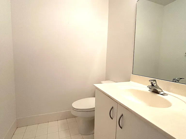 1007 Arezzo Cir — Photo 7