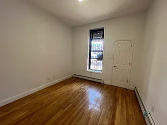 Rented by MADEHOME