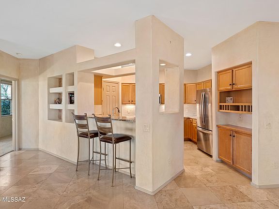 3rd image of 695 W Vistoso Highlands Dr APT 216