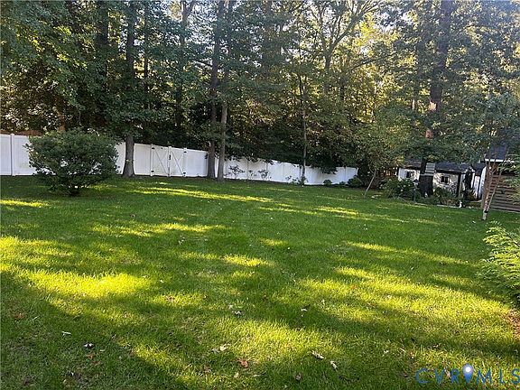 5th image of 1120 Black Heath Rd