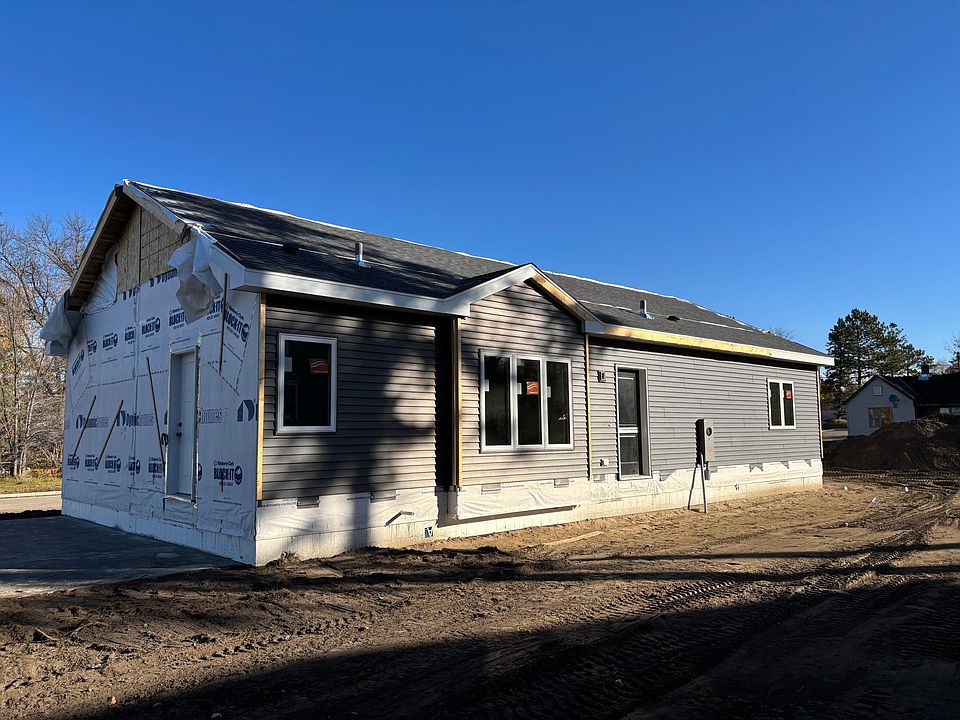 1st image of 314 Norway Ave NE