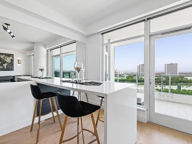 3141 Michelson Dr #1503 — Photo 3
