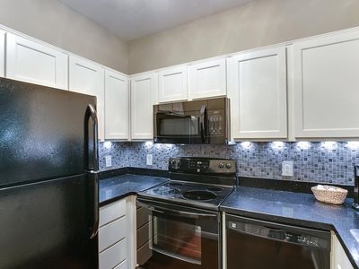 3231 Allen Pkwy APT 6105, Houston, TX, 77019