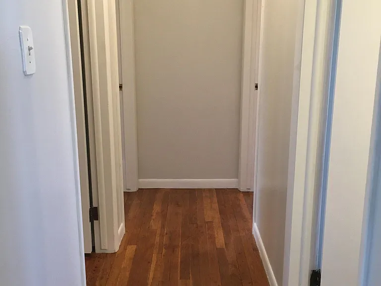 5260 Daniels Dr — Photo 14