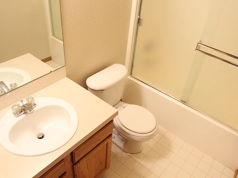 762 Kaitlyn Cir — Photo 17