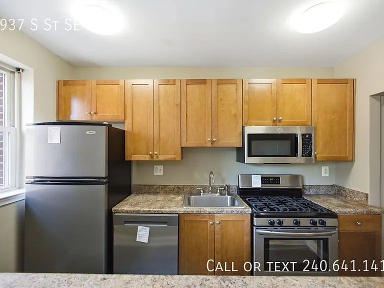 3937 S St SE #106 — Photo 4