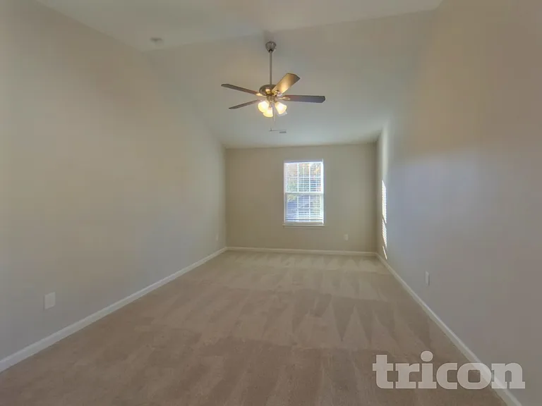 2729 Stonefield Crossing Dr — Photo 7