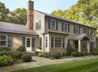 262 Country Dr, Weston, MA 02493
