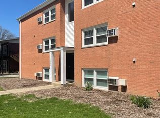 1306 Silver St APT 9, Urbana, IL