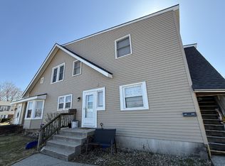 3139 Washington Ave SW #1, Grandville, MI 49418