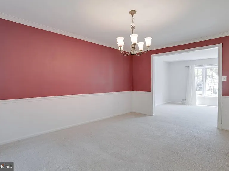 9369 Tovito Dr — Photo 10