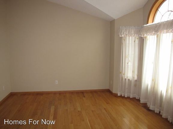 4th image of 3749 Sunbury Alcove