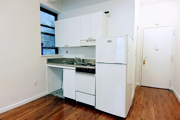 Rented by GPA Realty | media 10