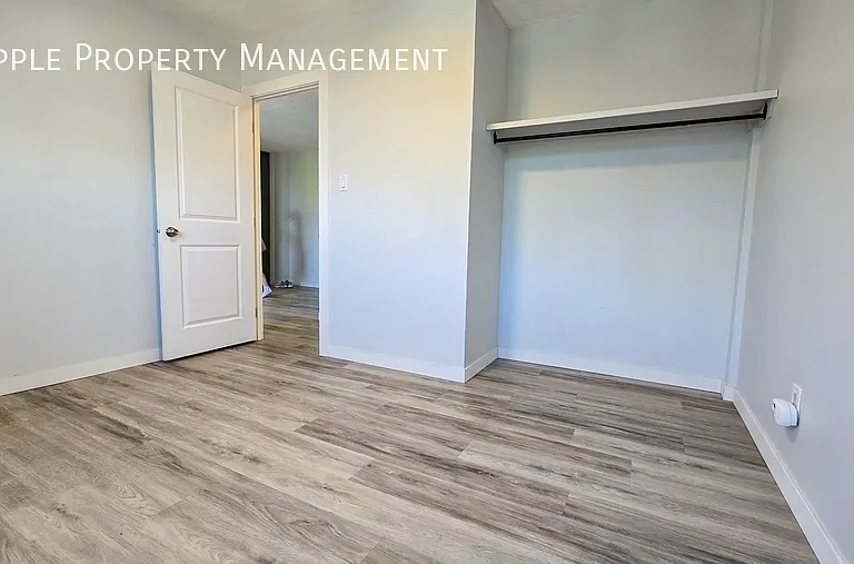 314 14th St NW #305 — Photo 11
