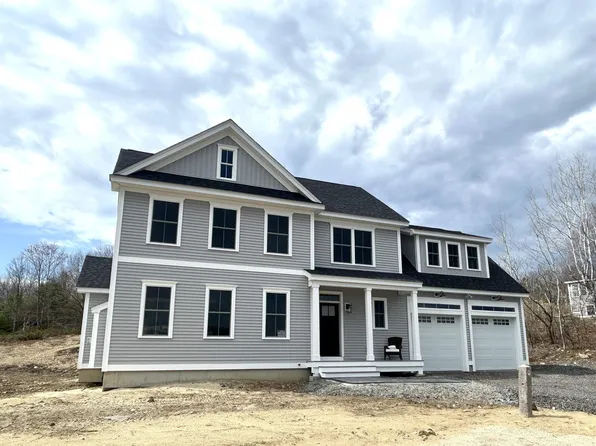 8 Megans Way #95, Epping, NH 03042