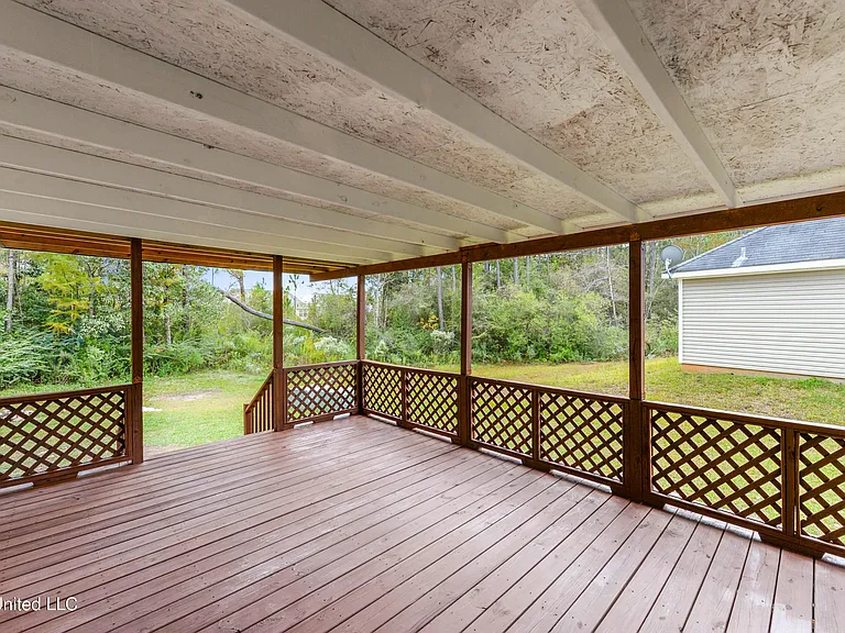 13446 Addison Ave — Photo 19