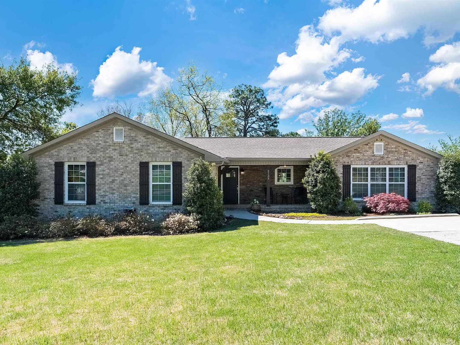 2133 Ridgeview Dr, Vestavia Hills, AL 35216 Zillow