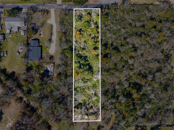 3rd image of Cole St