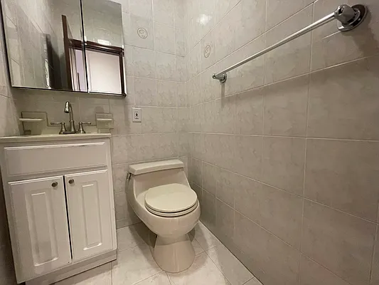 Rented by Oxford Property Group | media 22