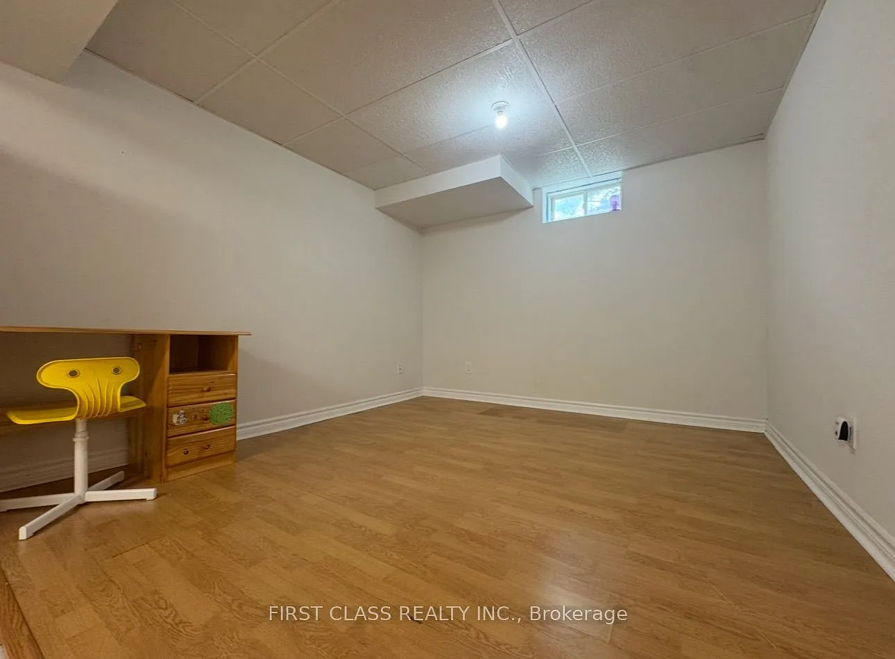 6 bed, $1,750 — Photo 3