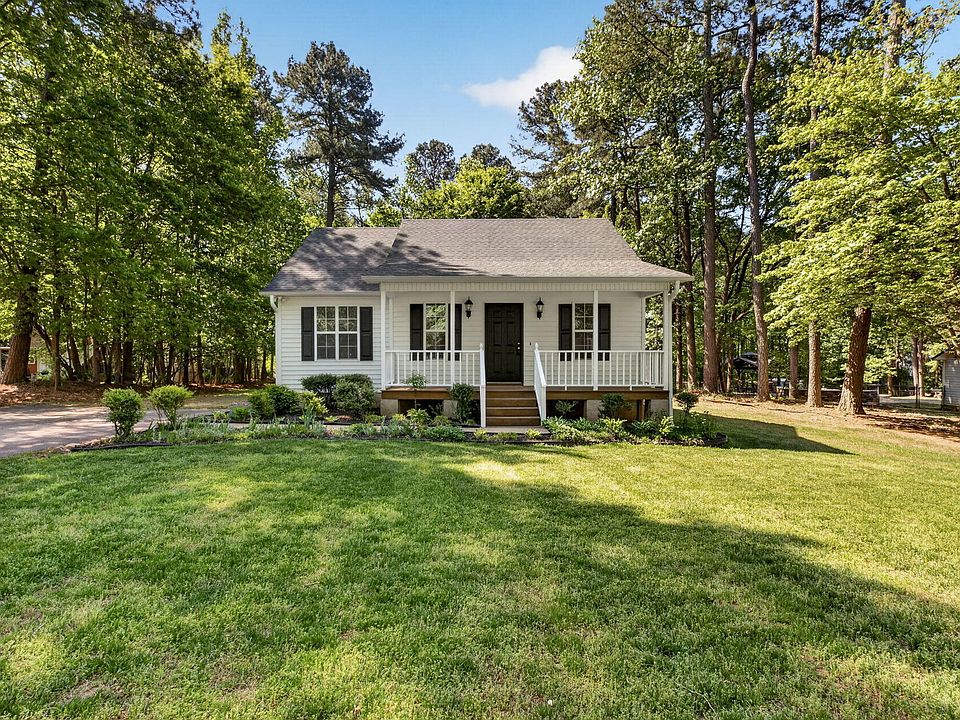 1st image of 137 Bridges Ln
