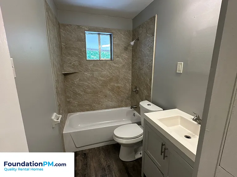 1587 Cherry Road - 4 — Photo 15