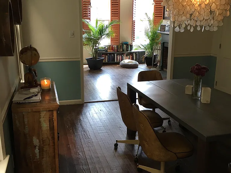 110 N West St — Photo 13