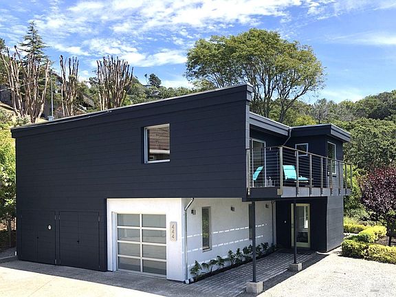 2nd image of 444 Sausalito Street