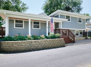 4512 Bryan Pl, Downers Grove, IL 60515