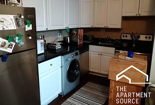 3345 N Marshfield Ave #308 Photo 1