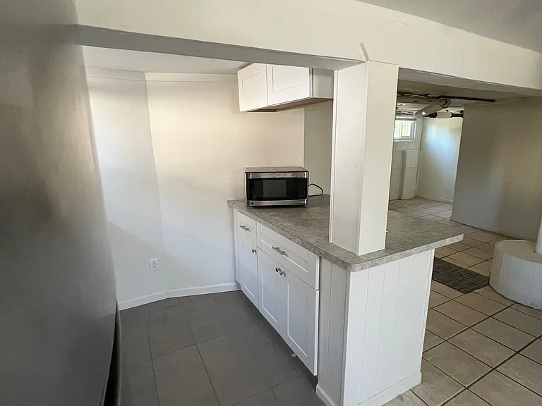 500 E Troy St — Photo 5