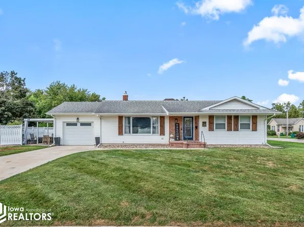 502 W Poplar St, Bloomfield, IA 52537