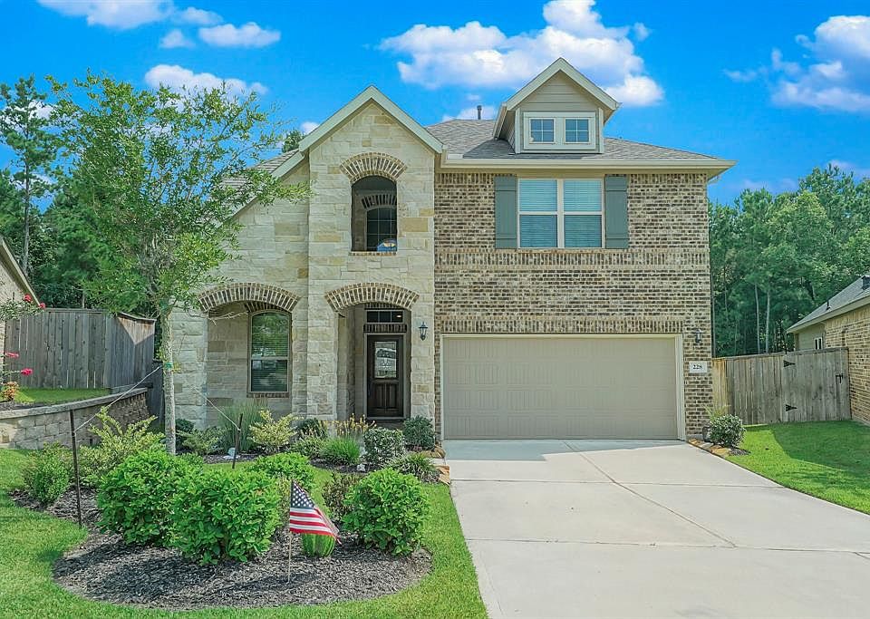 1st image of 228 Clementine Ct