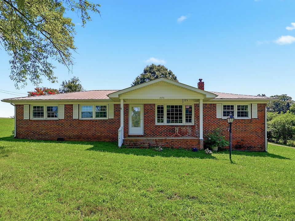 1st image of 3058 Bluff Springs Rd