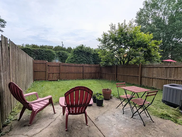4938 Schuyler Dr — Photo 19