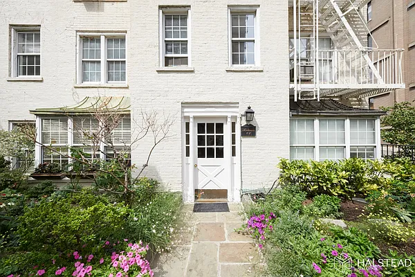 Sold by Brown Harris Stevens | media 34